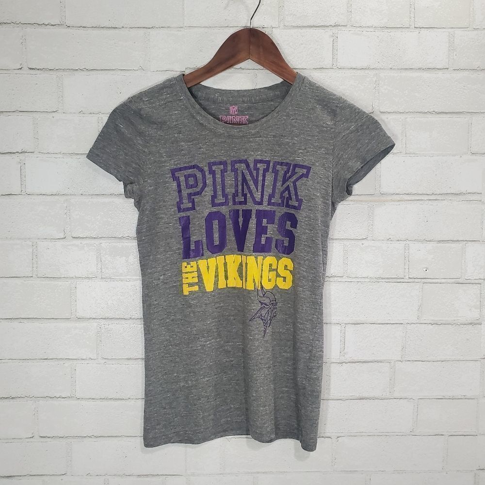 Victoria's Secret‎ MN Vikings tee